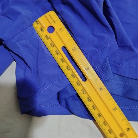 Spyder Active Ladies' Woven Shorts Blue Size L 1753161 NWT - Picture 3 of 6